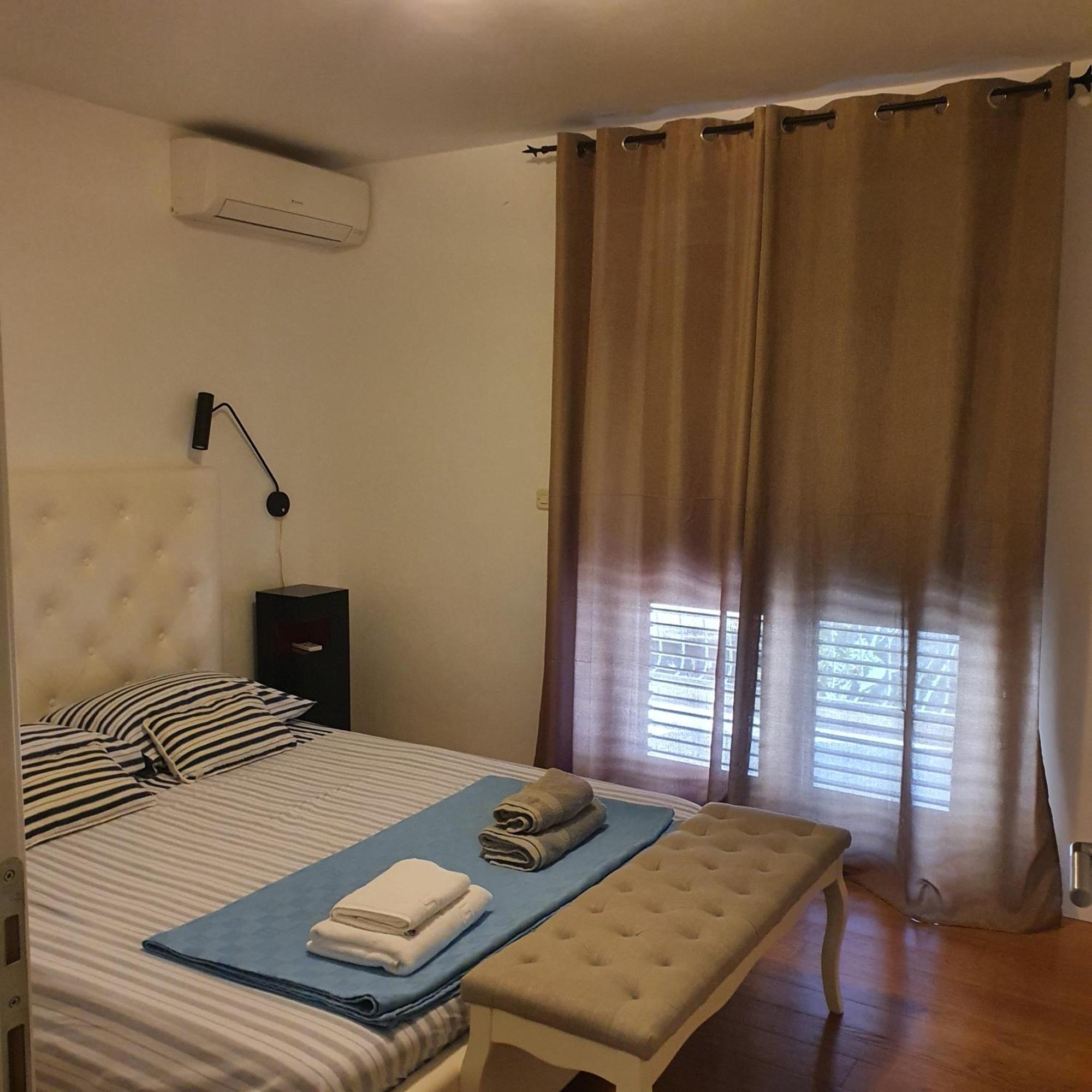 Apartments Legend Ровин Стая снимка