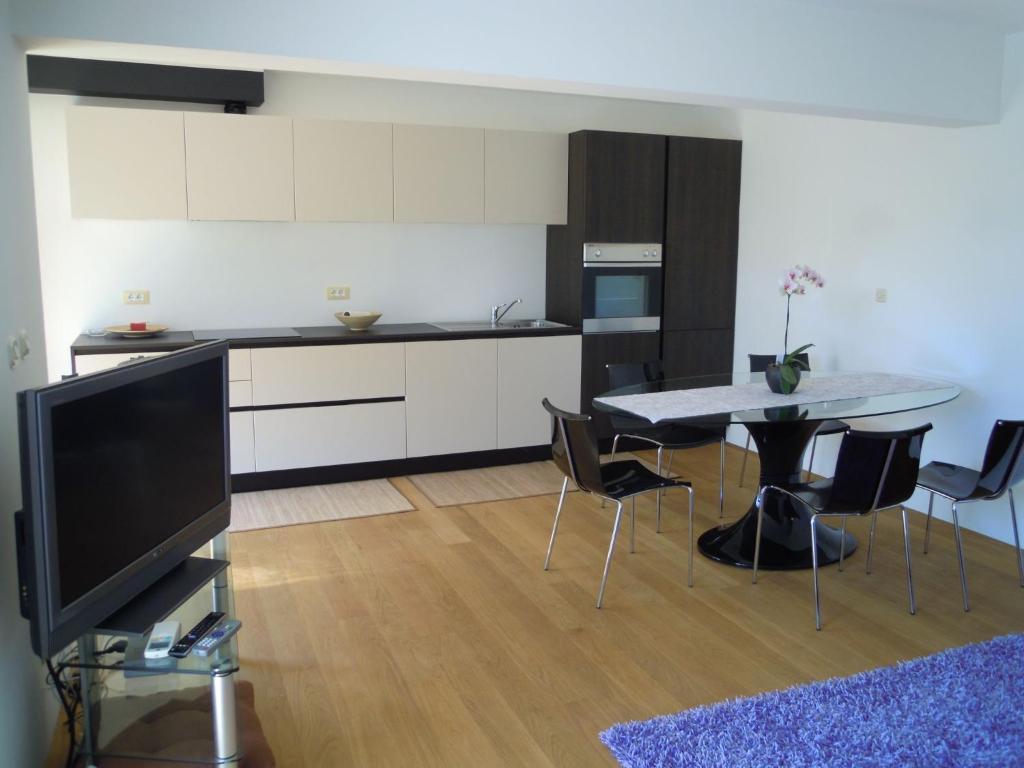 Apartments Legend Ровин Стая снимка